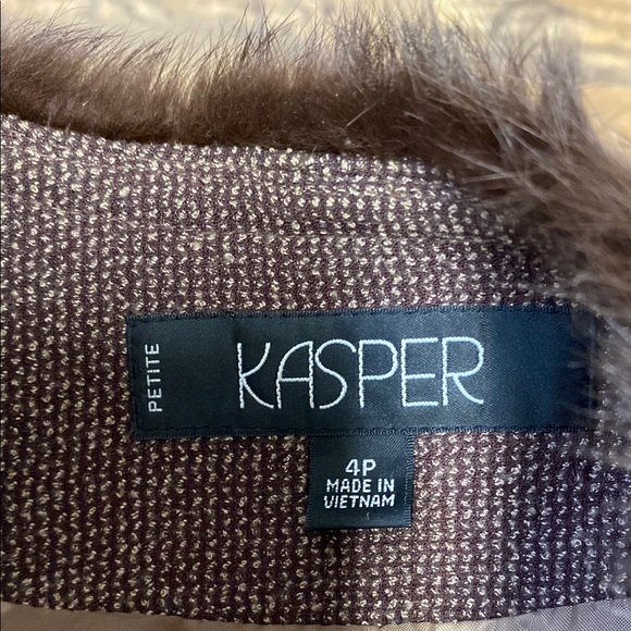 Kasper size 4 petite 2 piece Elegant Brown Skirt Suit with rabbit hair trim - Picture 9 of 13